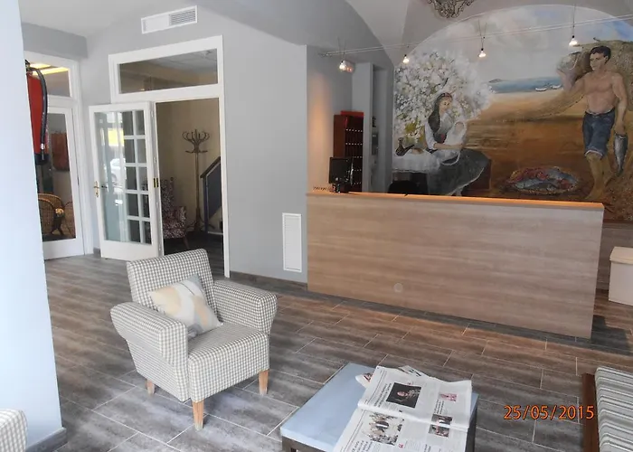 多萨德马尔酒店 酒店 2*