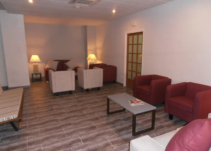 多萨德马尔酒店 滨海托萨