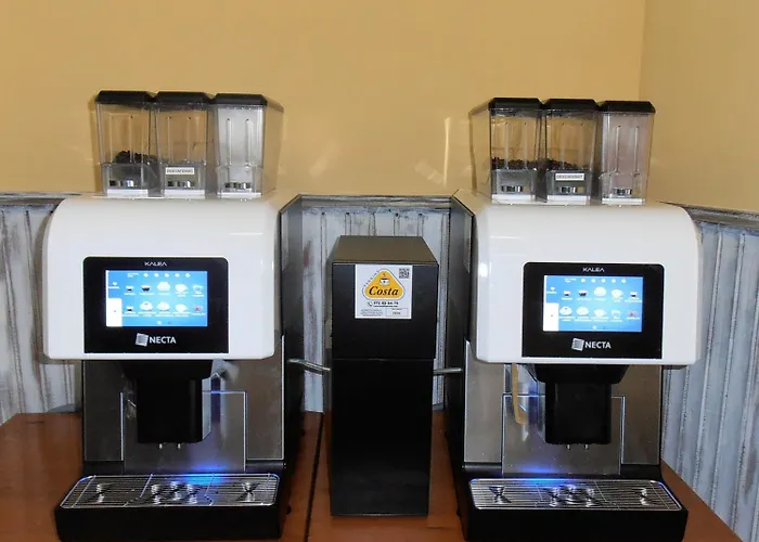 多萨德马尔酒店 酒店