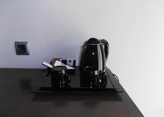 多萨德马尔酒店 2* 滨海托萨