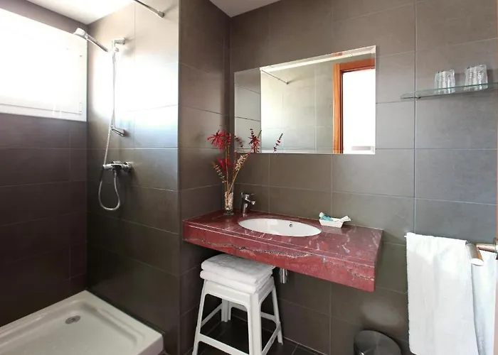 多萨德马尔酒店