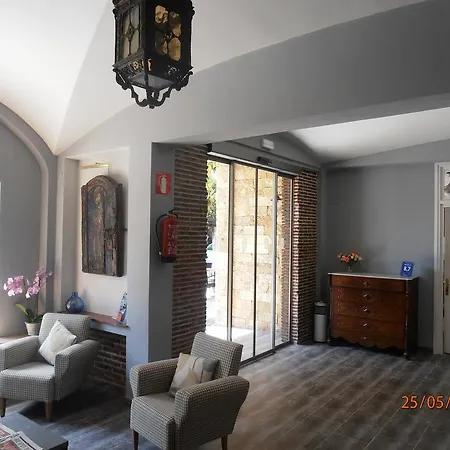Marblau Tossa 2* توسا ذي مار