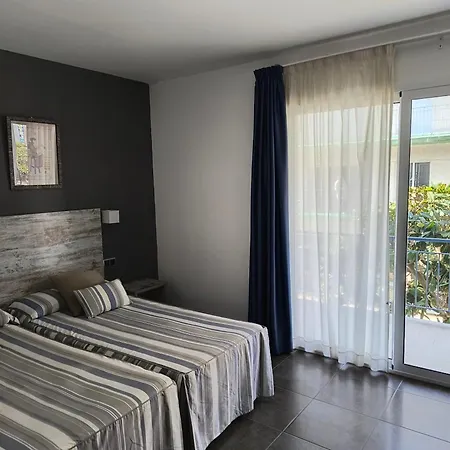 Marblau Tossa 2* توسا ذي مار