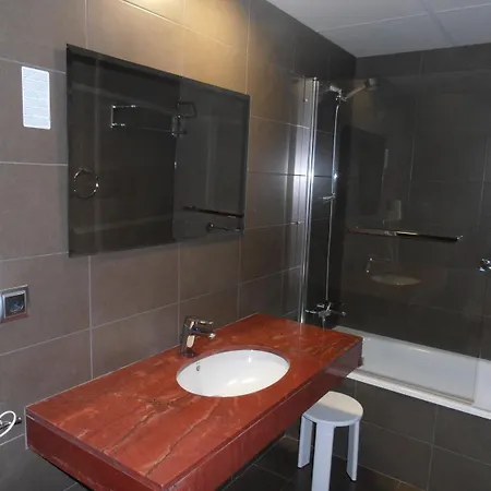 Отель Marblau Tossa 2*