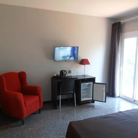 Hotel Marblau Tossa 2*