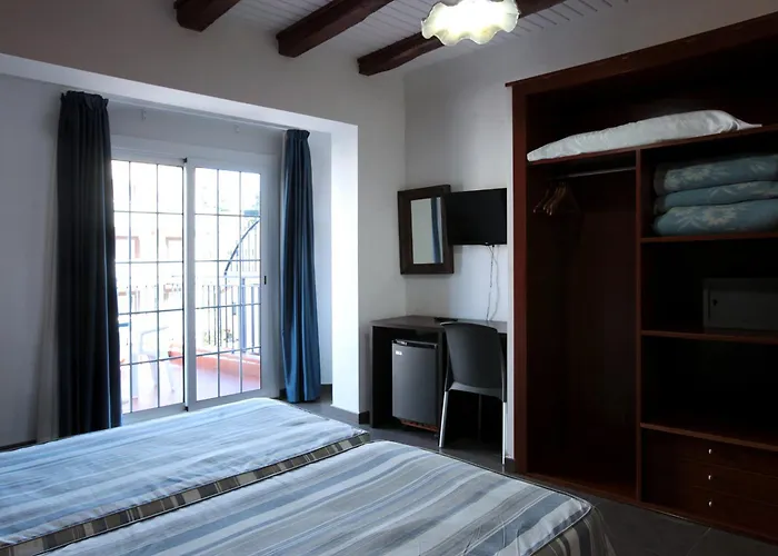 Marblau Tossa Hotel 2*