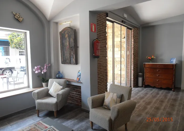 ホテル マーブラウ トサ 2*